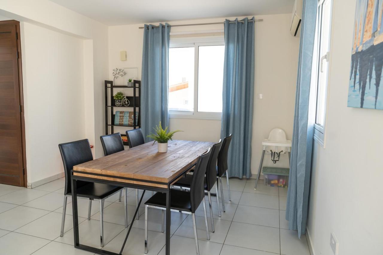 Dafni Villa Ekaterina 3 Bdrm Protaras Bagian luar foto