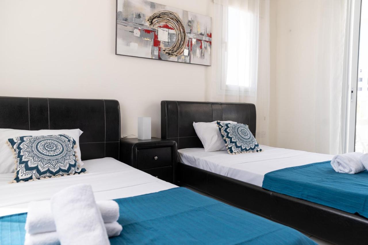 Dafni Villa Ekaterina 3 Bdrm Protaras Bagian luar foto