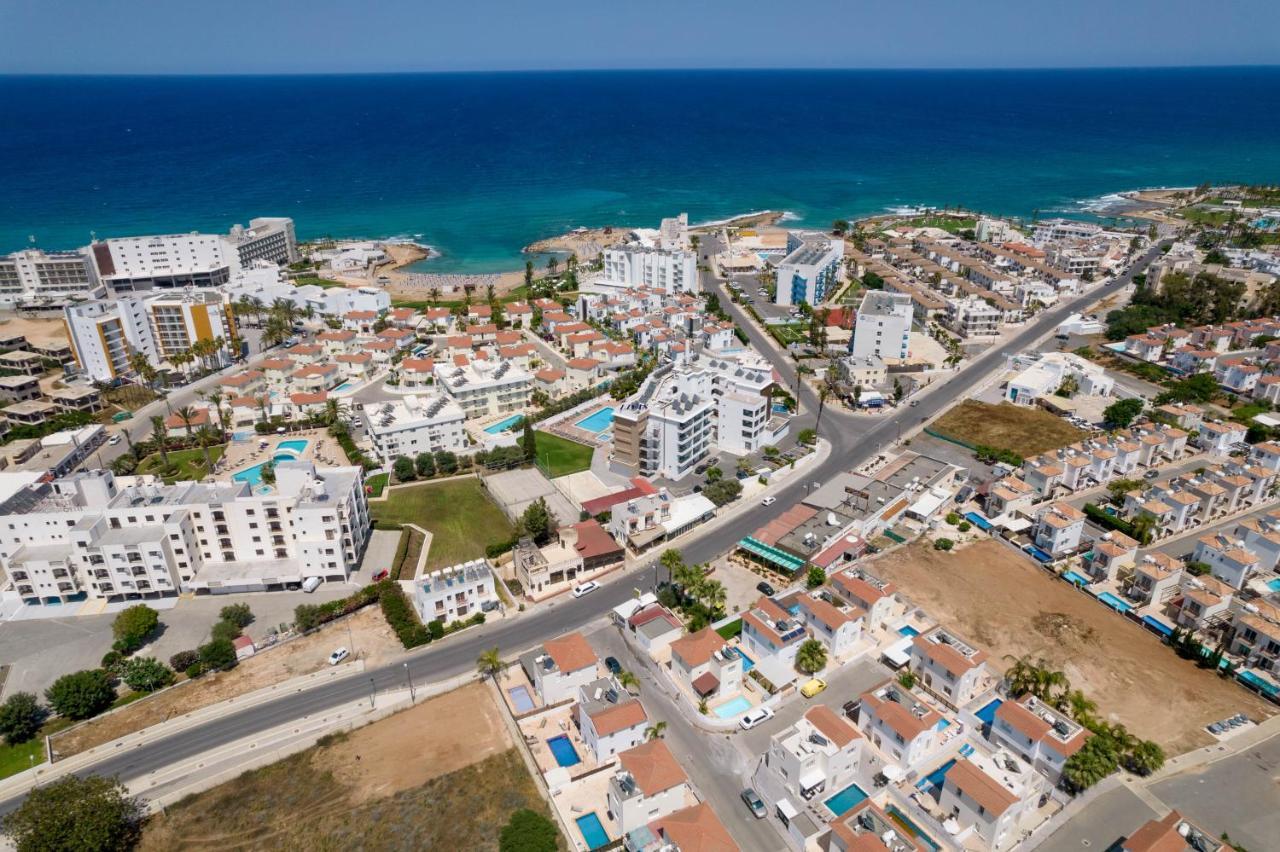 Dafni Villa Ekaterina 3 Bdrm Protaras Bagian luar foto