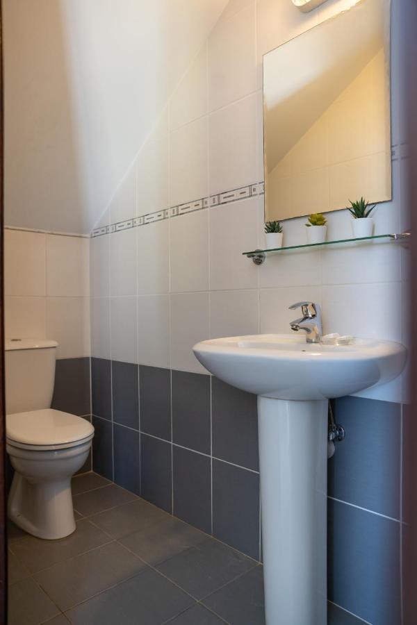 Dafni Villa Ekaterina 3 Bdrm Protaras Bagian luar foto