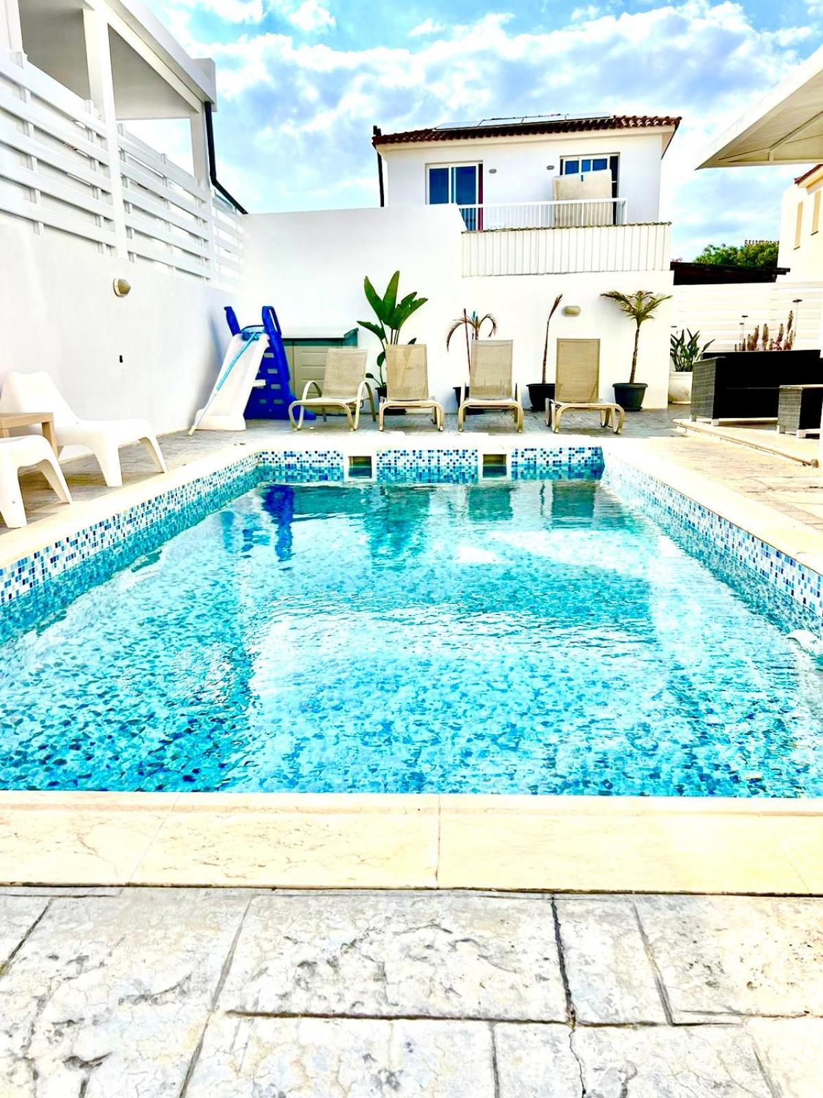 Dafni Villa Ekaterina 3 Bdrm Protaras Bagian luar foto